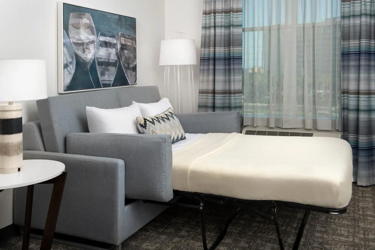 Homewood Suites By Hilton 德斯廷 酒店