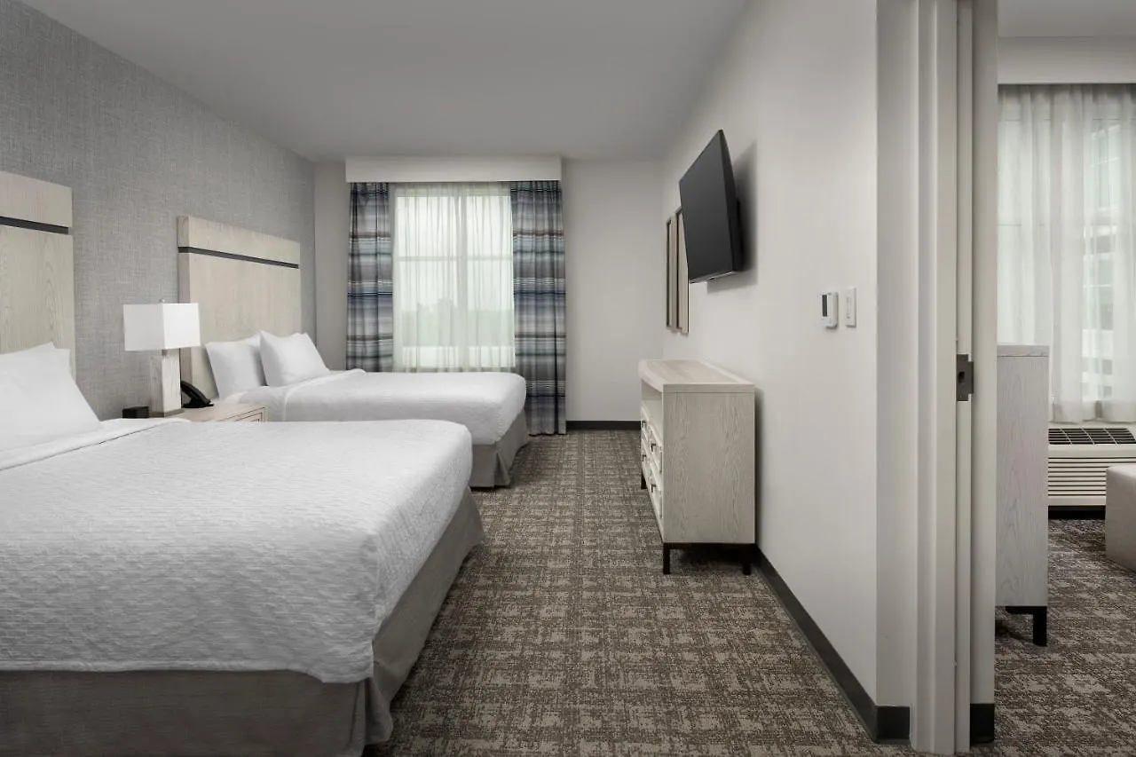 Homewood Suites By Hilton 德斯廷 3*,