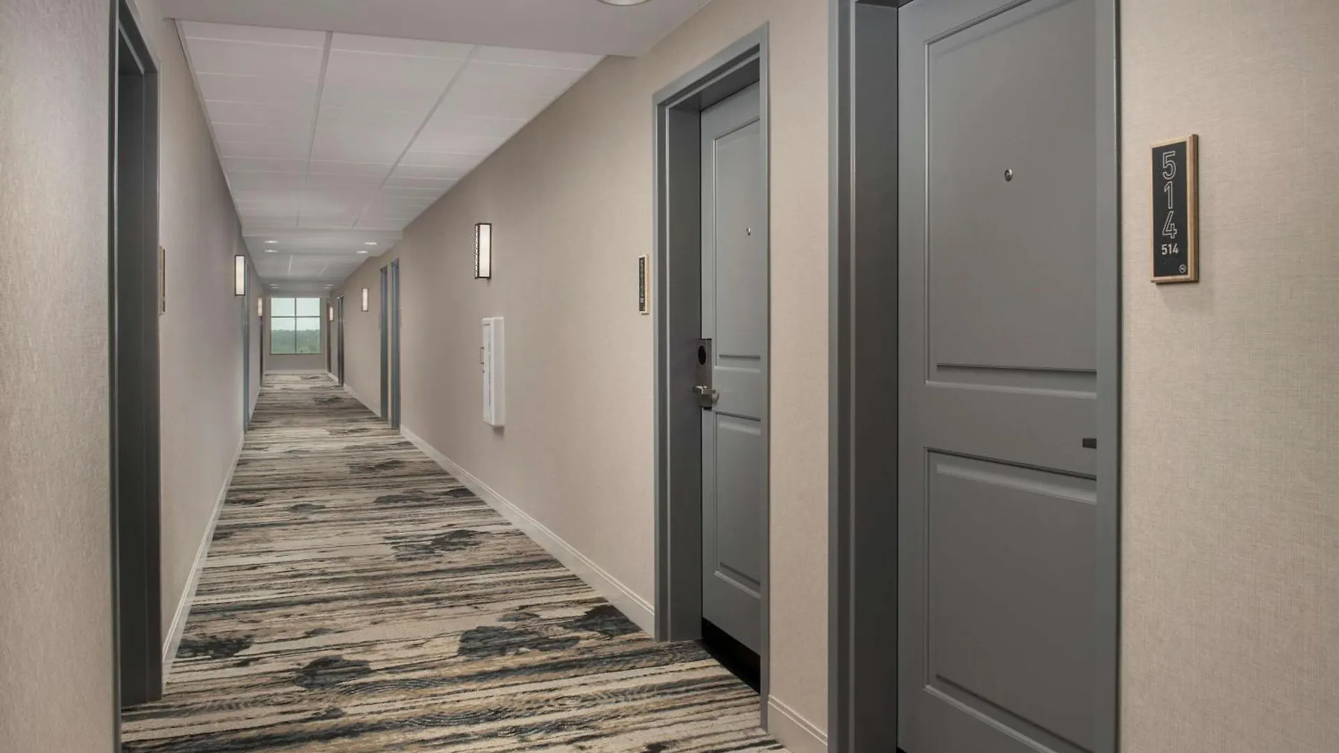 Homewood Suites By Hilton 德斯廷 酒店